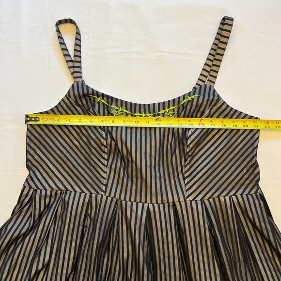 Beetlejuice Striped Halloween Costume Party Cosplay Sleeveless Dress Size 22 - Picture 7 of 16